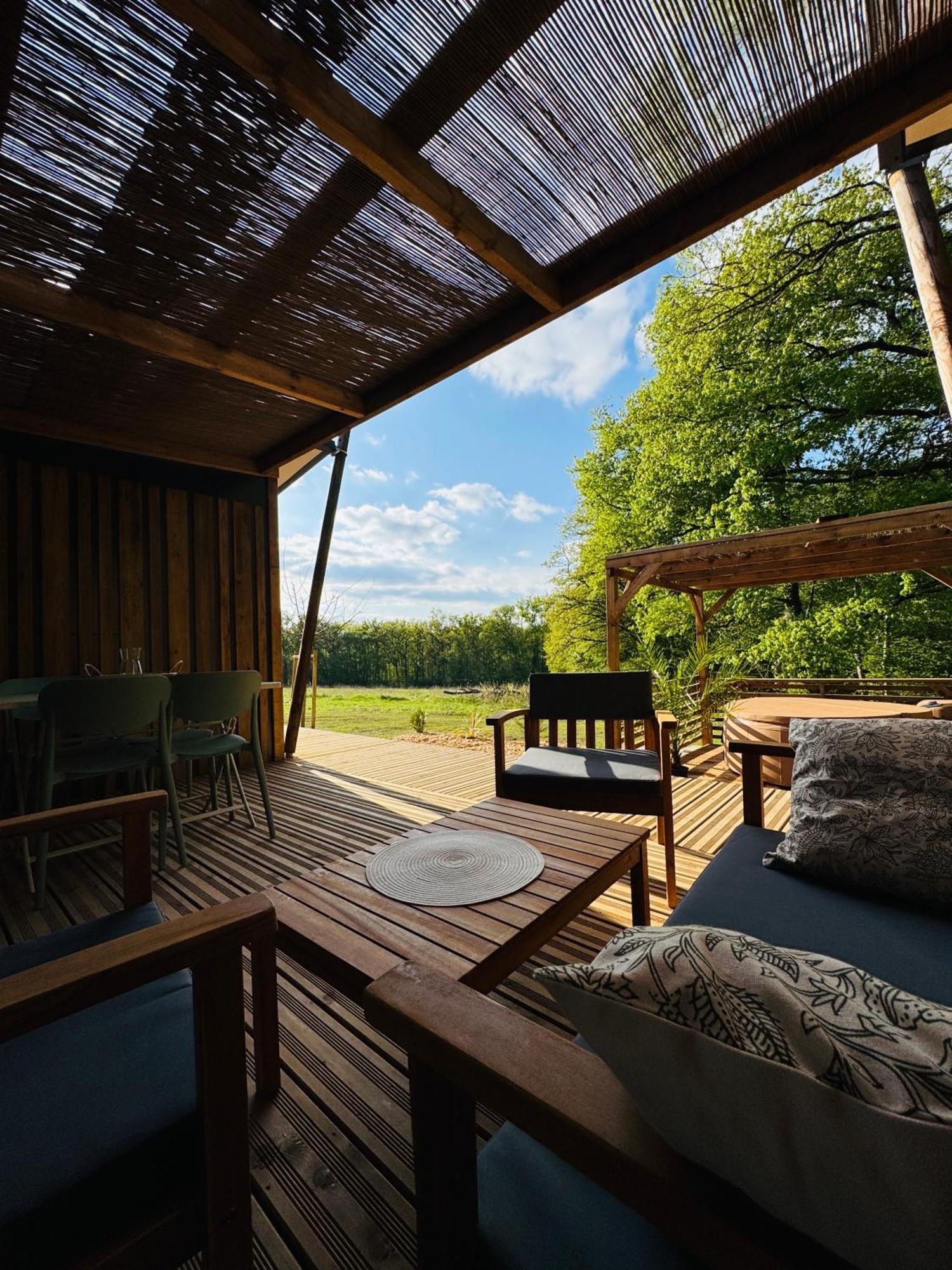 La Buissonniere Lodges Chisseaux Екстер'єр фото