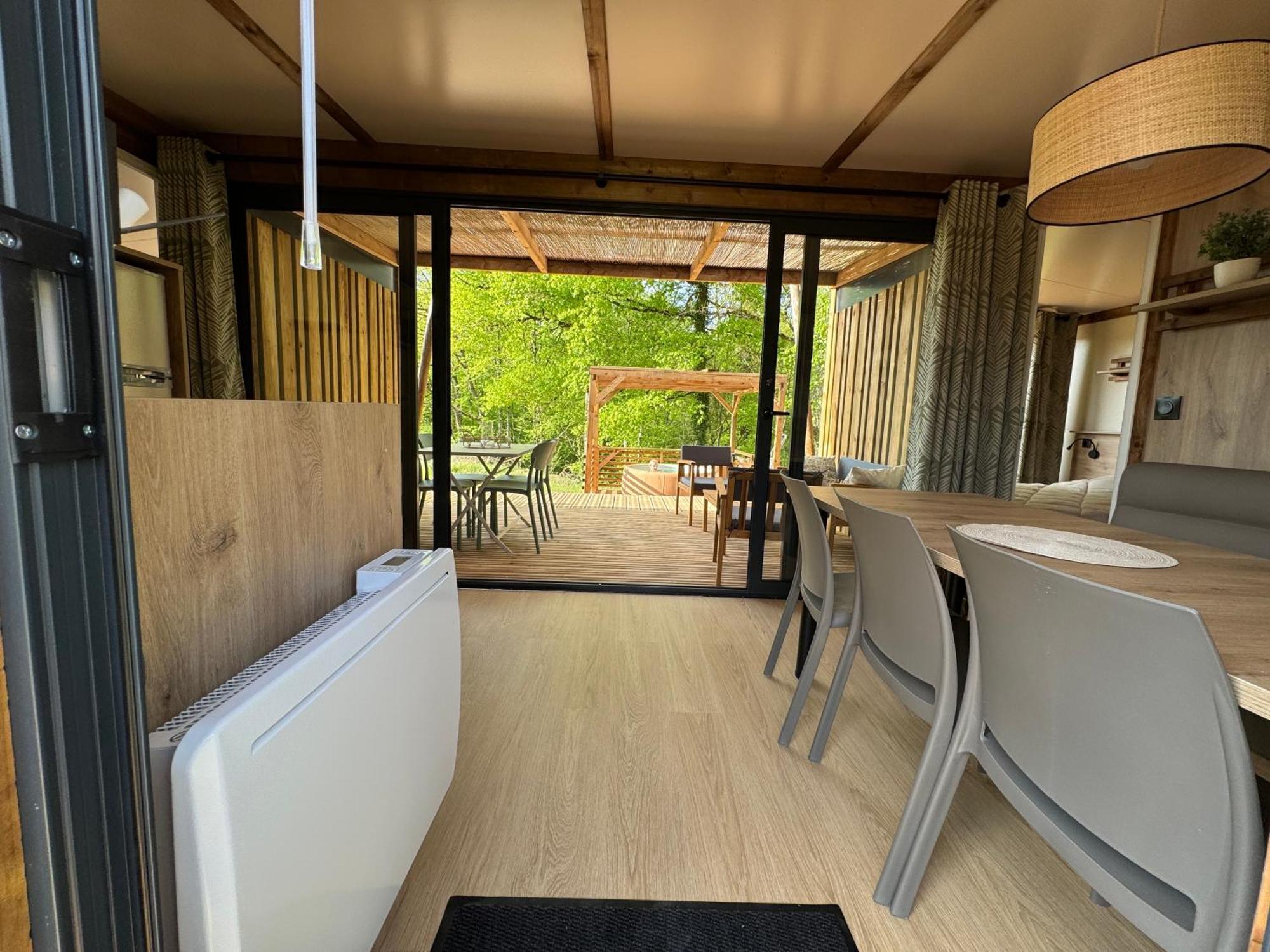 La Buissonniere Lodges Chisseaux Екстер'єр фото